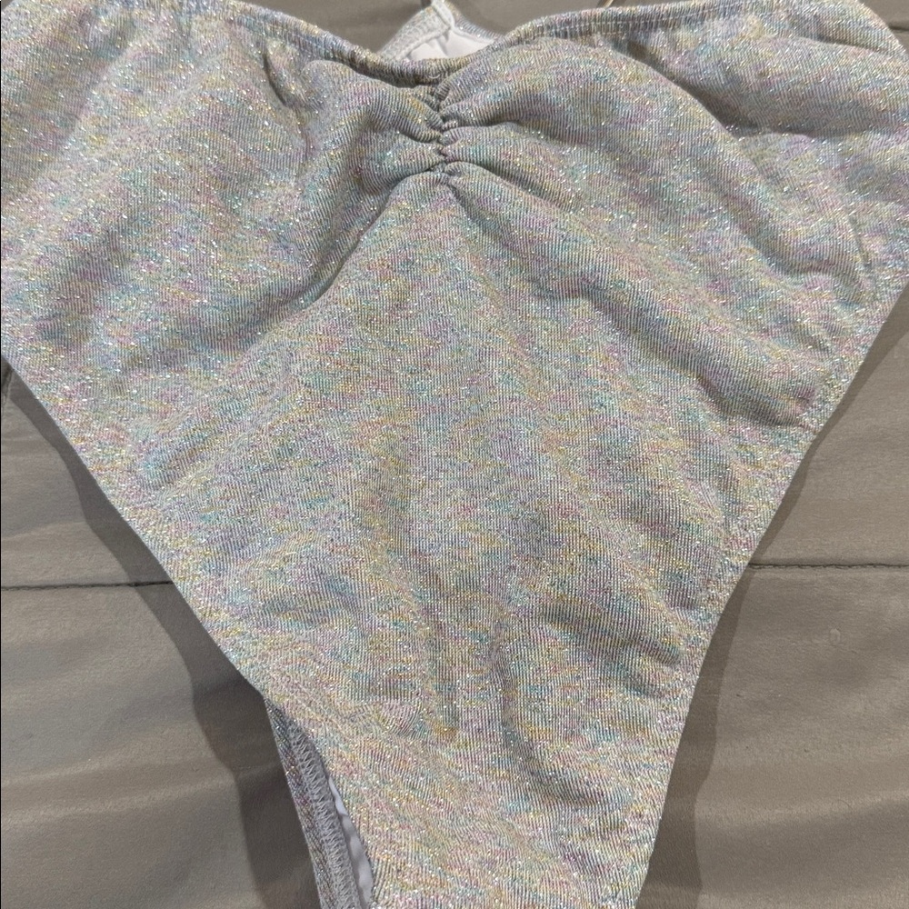 Montce Gray sparkle one piece suit size large - Picture 6 of 8